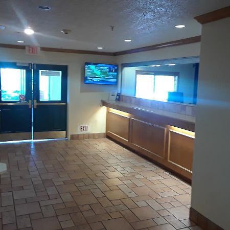 Intown Suites Houston Intercontinental Dış mekan fotoğraf