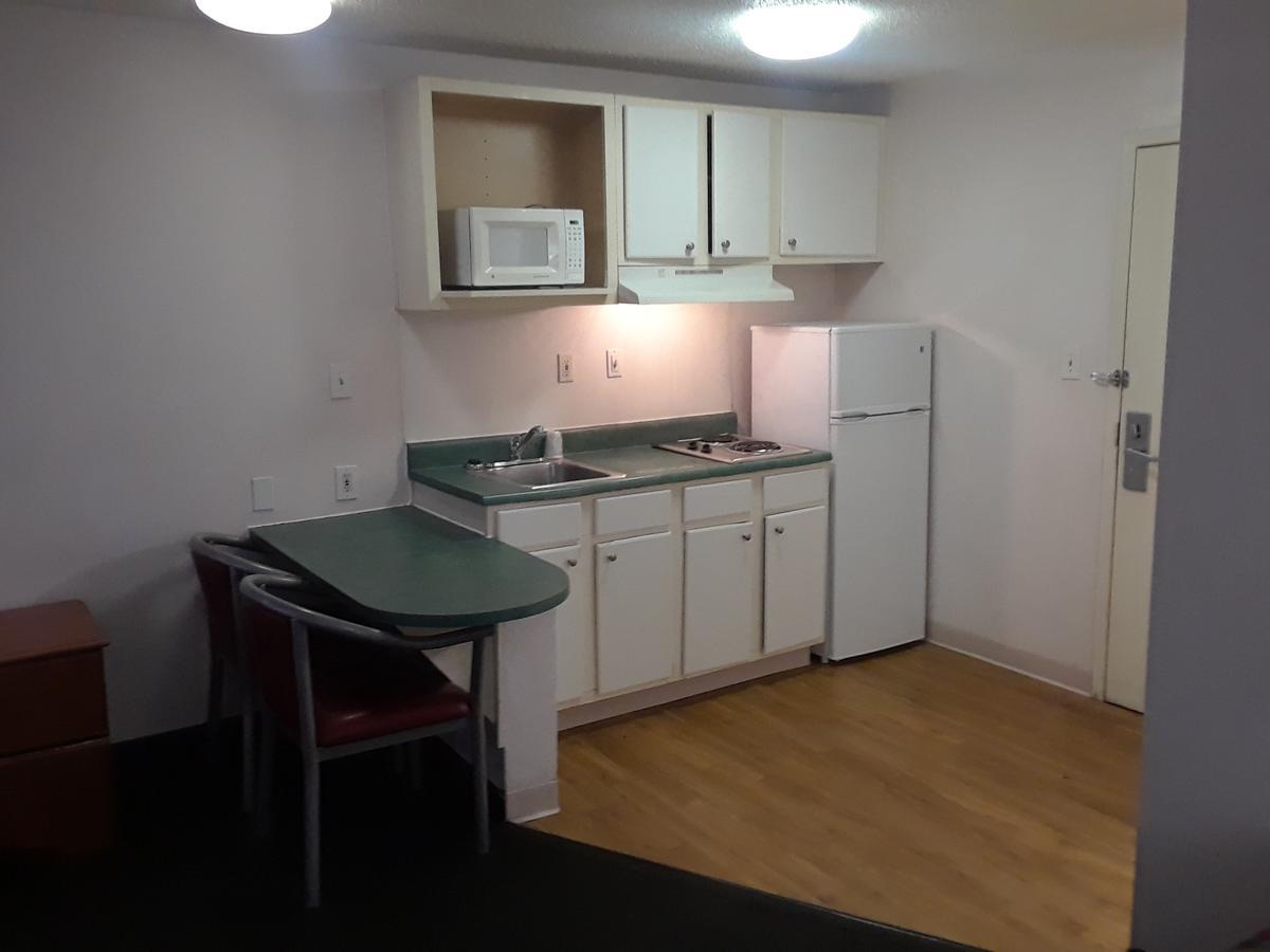 Intown Suites Houston Intercontinental Dış mekan fotoğraf